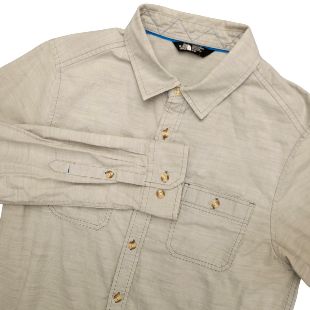 The North Face Shirt Mens Medium Beige Long Sleeve Button Up Lightweight Casual
